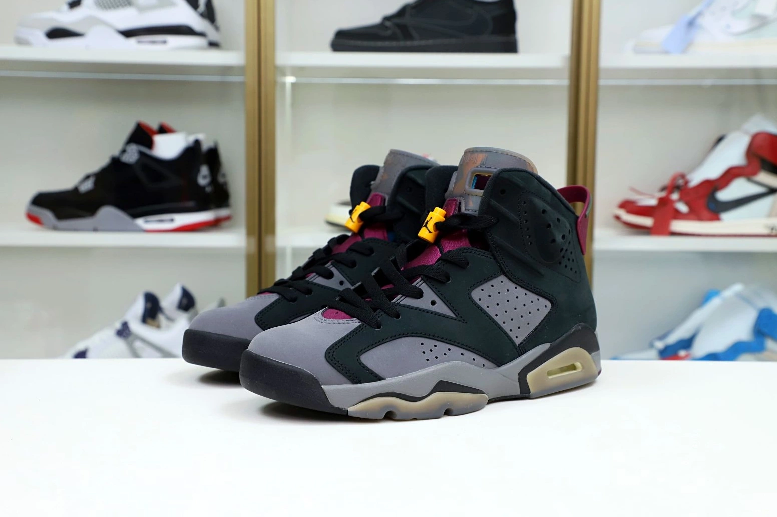 JORDAN AIR 6 RETRO BORDEAUX 0129